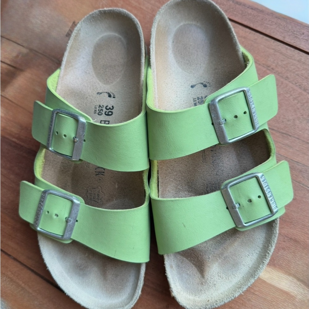 Birkenstock Arizona Leather Lt Green Sandals size 39